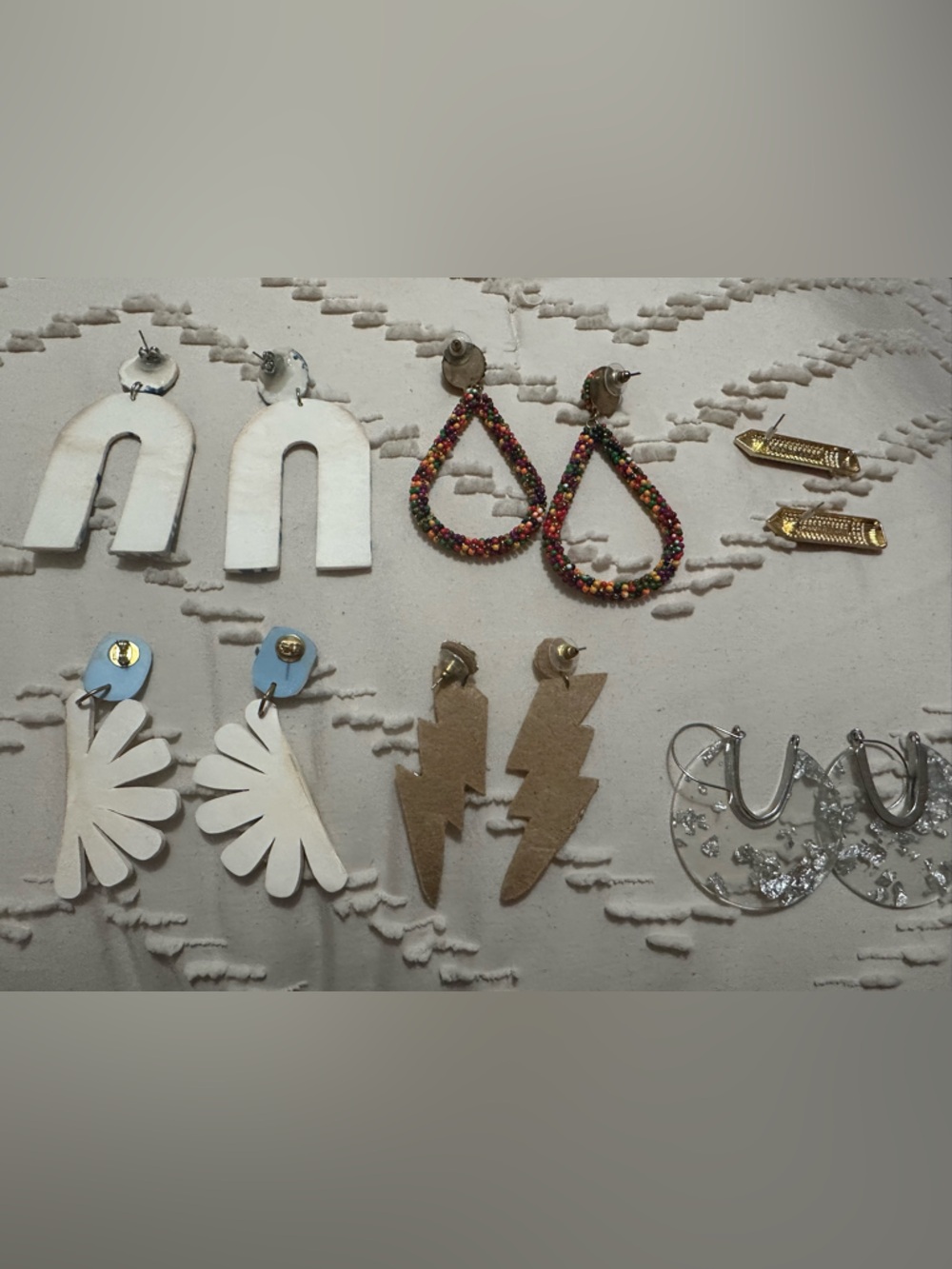 Assorted Earrings - Picture 2 of 8